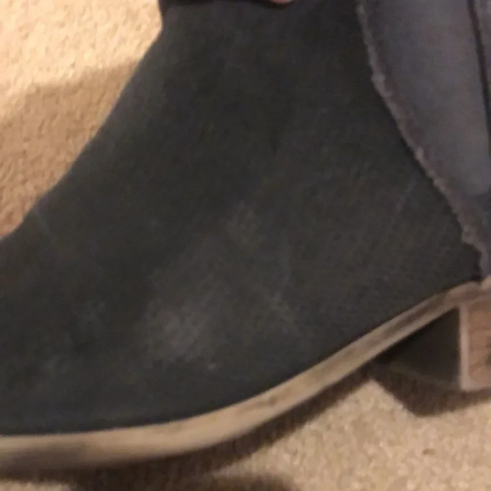 Kensie Gerona dark blue ankle boots